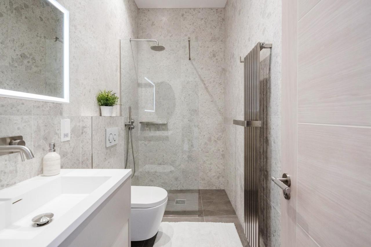 Beautiful 2 Bedrooms Split Level Fulham Apartment London Exterior photo